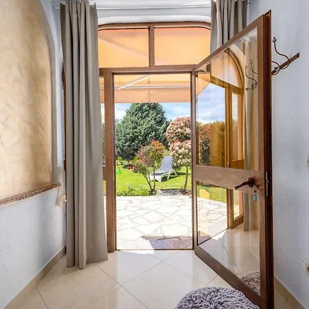 Holiday home Santa Domenica Nedescina