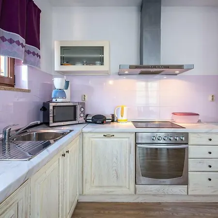 Santa Domenica Holiday home *